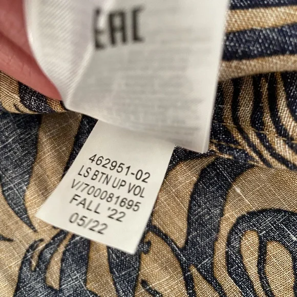 Banana Republic button down linen blouse peasant jungle zebra safari stripes 💙🤎 - Picture 8 of 11